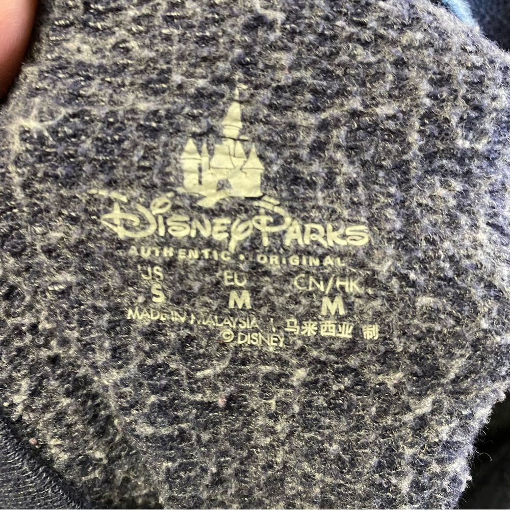 Disney World Mickey Compass Preppy Epcot Vacation Crew Neck Pocket Sweatshir… - Picture 5 of 5